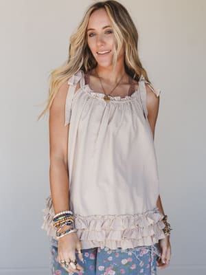Sunrise Ruffle Tunic - Ivory L / Ivory