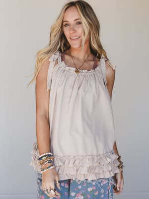 Sunrise Ruffle Tunic - Ivory L / Ivory