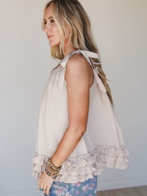 Sunrise Ruffle Tunic - Ivory L / Ivory