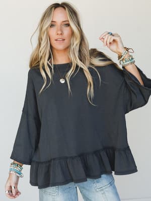 Wild Love Tee - Black L / Black