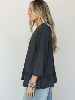 Wild Love Tee - Black L / Black