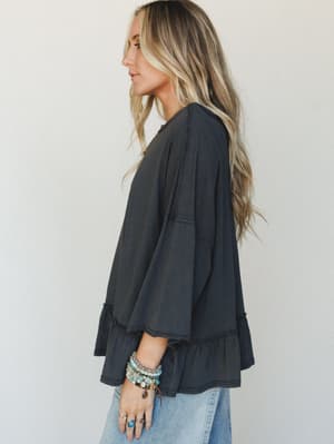 Wild Love Tee - Black L / Black