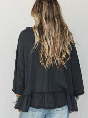 Wild Love Tee - Black L / Black