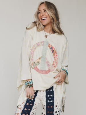 Peace is in the Air Top - Butter L / Butter