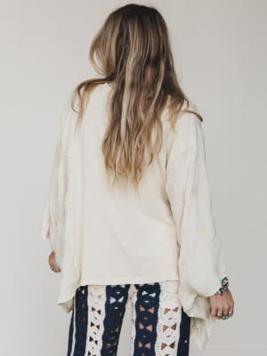 Peace is in the Air Top - Butter L / Butter