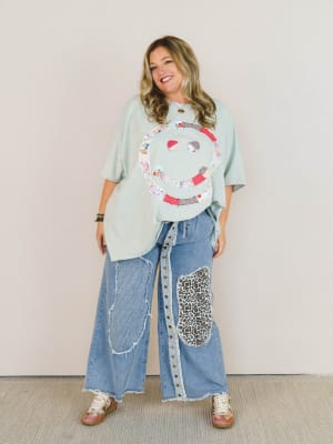 Big Smiles Tee - Sage L / Sage