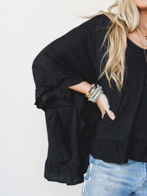 All in Time Tee
 - Black S / Black