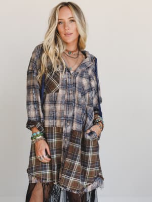 Driftwood Plaid Top: undefined