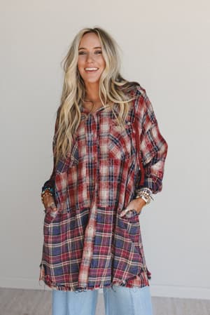 driftwood-plaid-top-red/Red