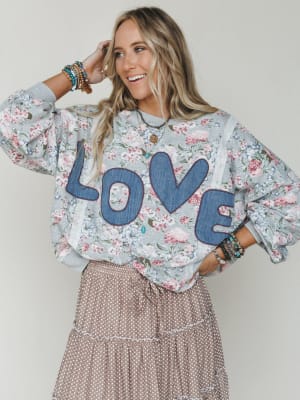 All about Love Pullover - Heather Gray L / Heather Gray