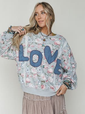 All about Love Pullover - Heather Gray L / Heather Gray