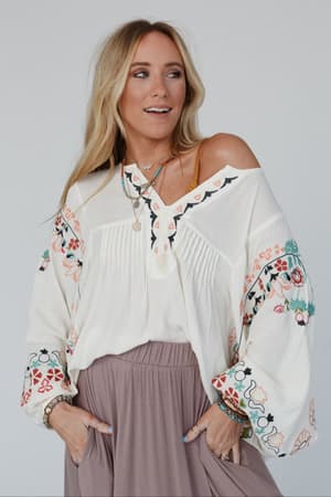 frida-embroidered-dolman-sleeve-top-ivory/Ivory