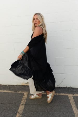 gwen-ruffle-kimono-black/Black