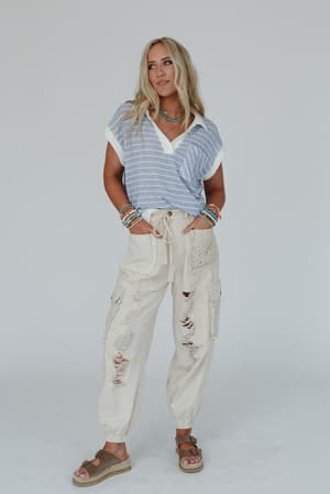 city-sky-distressed-pants-oat/Oat