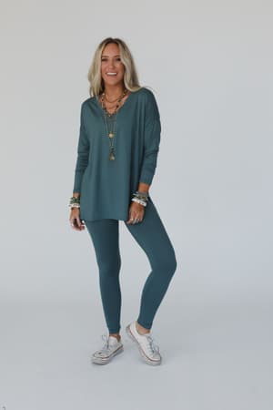 dreamy-drift-top-and-pant-set-jade/Jade