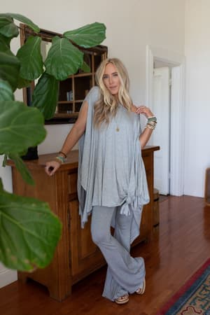 wren-tunic-and-cher-flare-set-heather-gray/Heather Gray