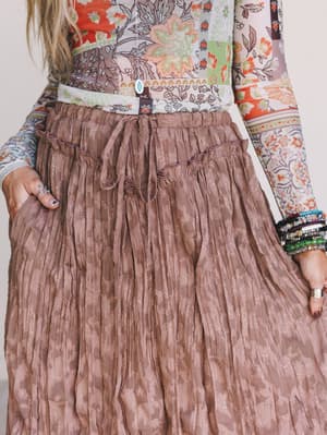 coyote-bloom-floral-maxi-skirt-brown/Brown
