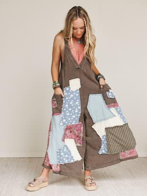 garden-drift-wide-leg-jumpsuit-charcoal/Charcoal