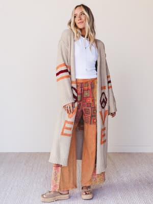 groove-in-love-sweater-mocha/Mocha