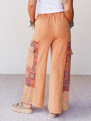 desert-collage-pants-camel/Camel