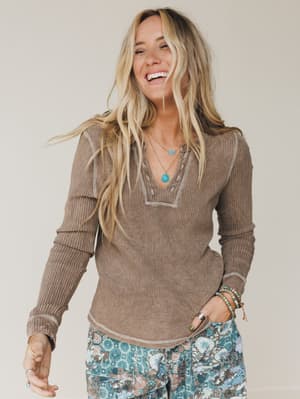The Nest Off Duty Top: undefined