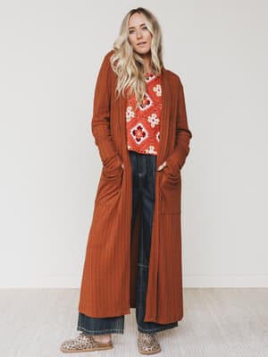 the-nest-finishing-touch-duster-cardigan-carmel/Caramel