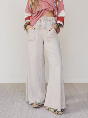 Relaxing Robin Wide Leg Pant: undefined