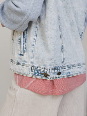 my-boyfriends-denim-jacket-blue-light-wash/Blue Light Wash