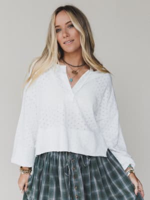 Luna Breeze Top: undefined