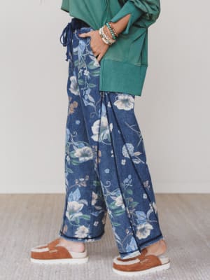 Honeyflower Pants: undefined