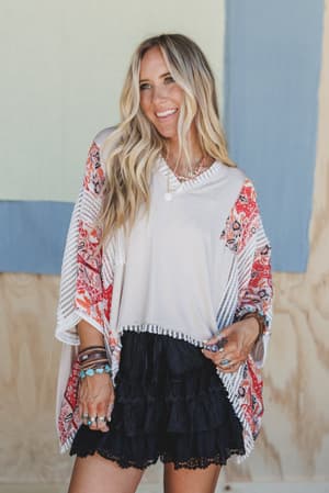 floral-coast-v-neck-top-oatmeal/Beige