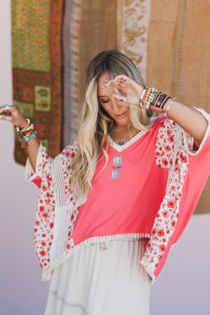 floral-coast-v-neck-top-peach/Orange