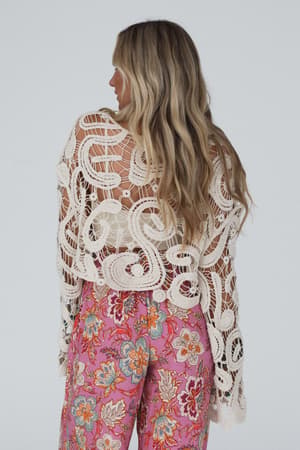 juliet-crochet-top-beige/Beige