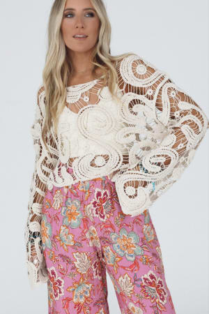 juliet-crochet-top-beige/Beige