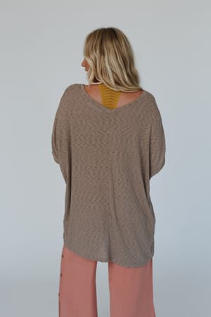 warm-nights-v-neck-top-mocha-dark/Mocha Dark