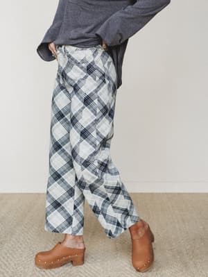 Quiet Wanderer 3 Piece Bundle - Beige
