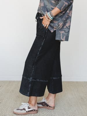 Country Dusk 2 Piece Bundle - Black