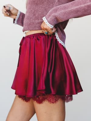 Ember Meadow 4 Piece Bundle - Burgundy