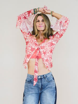 Foxy Flower Bell Sleeve Top - Red L / Red
