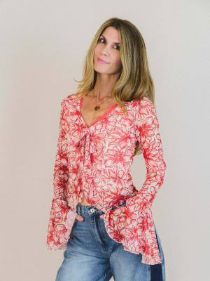 Foxy Flower Bell Sleeve Top: undefined