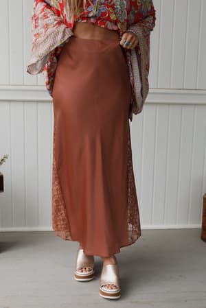 satin-starlight-lace-skirt-clay/Red