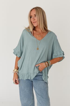 let-me-be-ruffled-top-beach-glass/Beach Glass