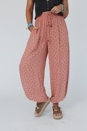 emberlyn-wide-leg-cinched-pants-clay/Clay
