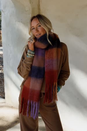 everest-cozy-plaid-scarf-red/Red