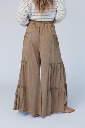 called-a-dreamer-washed-wide-leg-pant-mocha/Mocha