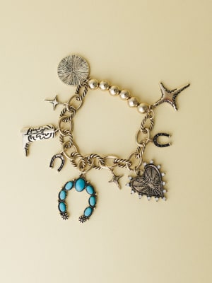 Lucky Strike Bracelet: undefined