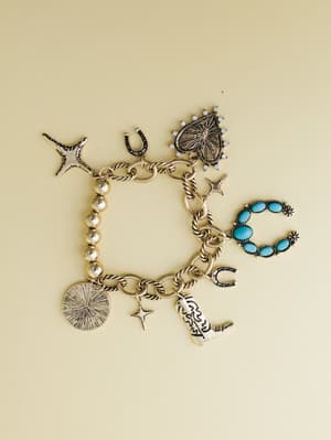 Lucky Strike Bracelet - Gold OS / Gold