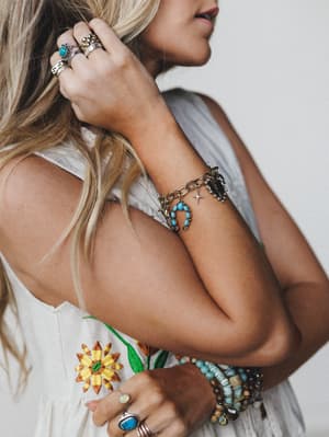 Lucky Strike Bracelet - Gold OS / Gold