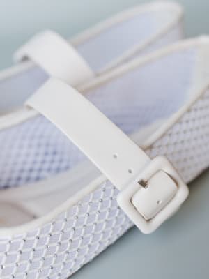 Gem Mesh Flat - Ivory 10 / Ivory