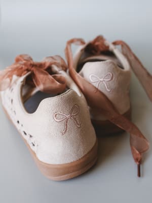 Love Me Woven Sneakers - Beige 8.5 / Beige